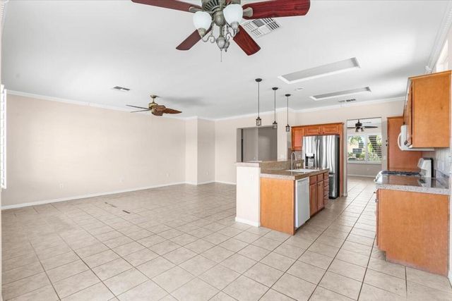 78884 Stansbury Court, Palm Desert, CA 92211