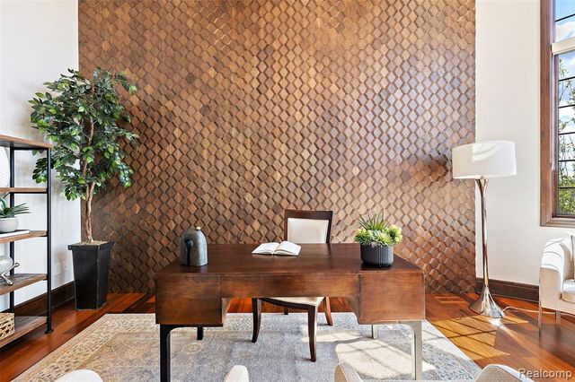 7901 7 Mile Road, Northville, MI 48167