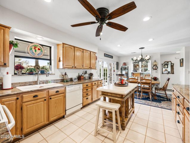 17827 S Tawny Lane, Peeples Valley, AZ 86332