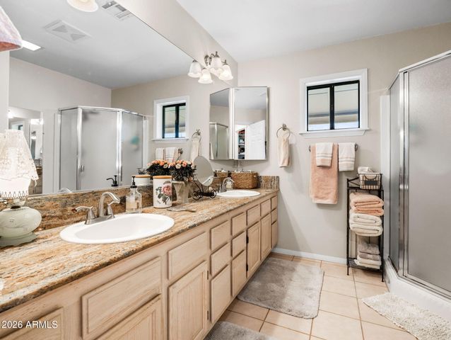 17827 S Tawny Lane, Peeples Valley, AZ 86332