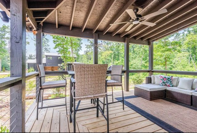 64 Hemlock Cv, Tracy City, TN 37387