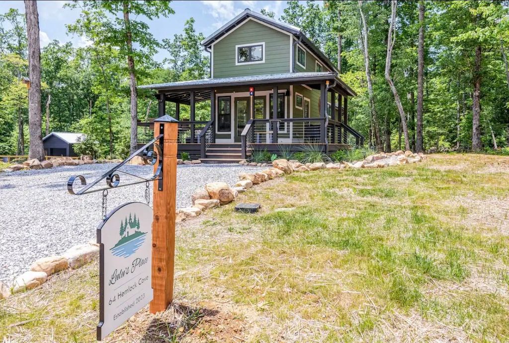 64 Hemlock Cv, Tracy City, TN 37387