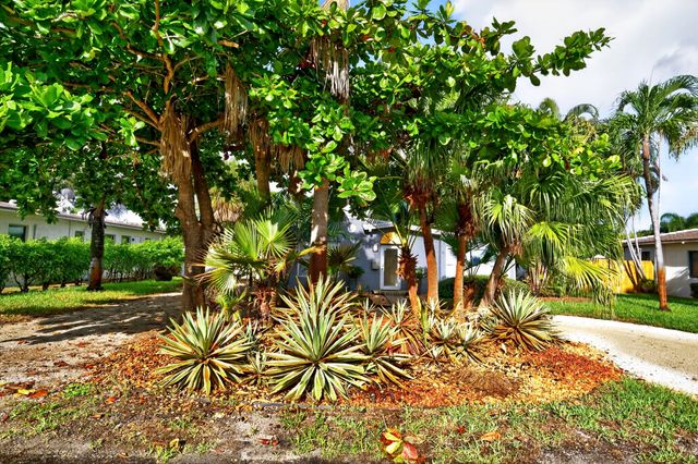 1605 NE 16th Avenue, Fort Lauderdale, FL 33305