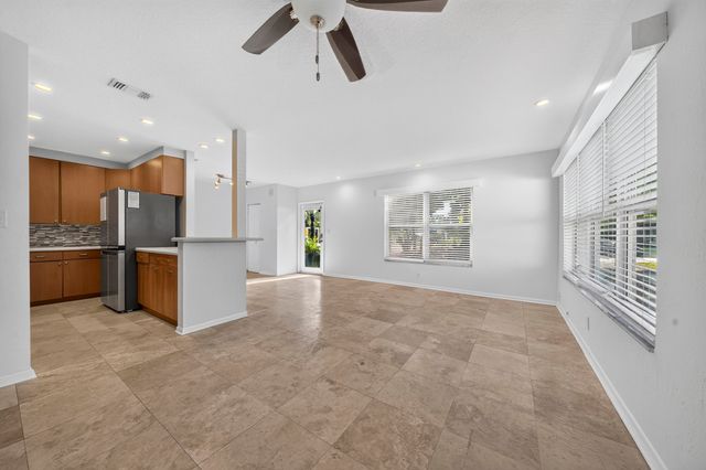 1605 NE 16th Avenue, Fort Lauderdale, FL 33305
