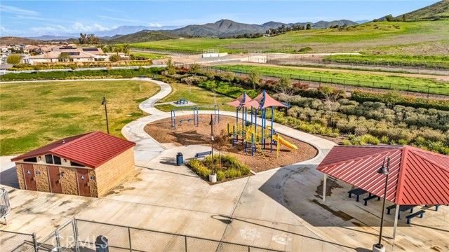 35140 Tavel St, Winchester, CA 92596