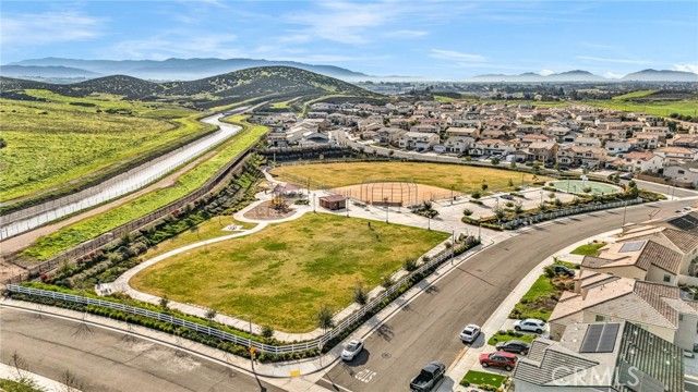 35140 Tavel St, Winchester, CA 92596