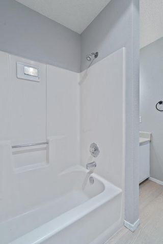 2906 Jadewood CT A, Austin, TX 78748