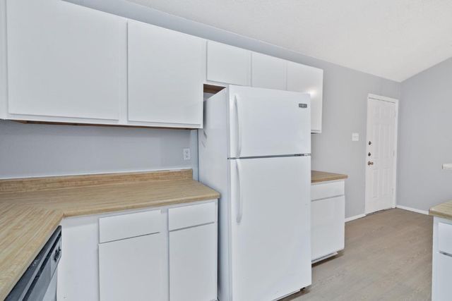 2906 Jadewood CT A, Austin, TX 78748