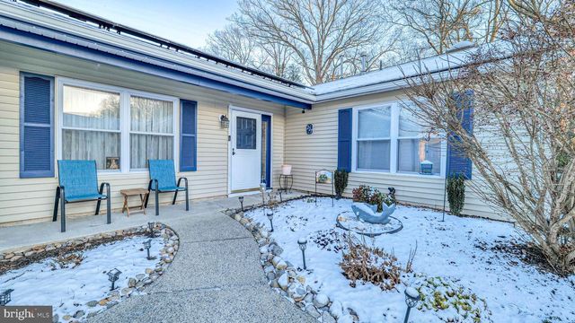 227 VALLEY FORGE DR, Tuckerton, NJ 08087