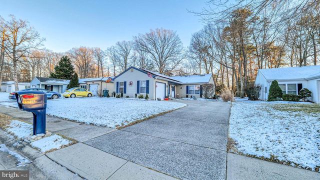 227 VALLEY FORGE DR, Tuckerton, NJ 08087