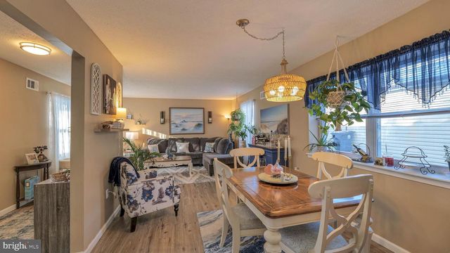 227 VALLEY FORGE DR, Tuckerton, NJ 08087