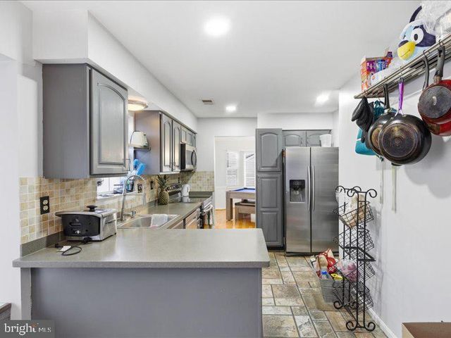 6803 MIDDLEFIELD TER, Fort Washington, MD 20744