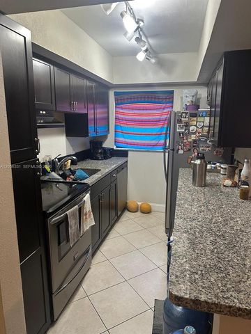 665 Enfield Street B9, Boca Raton, FL 33487