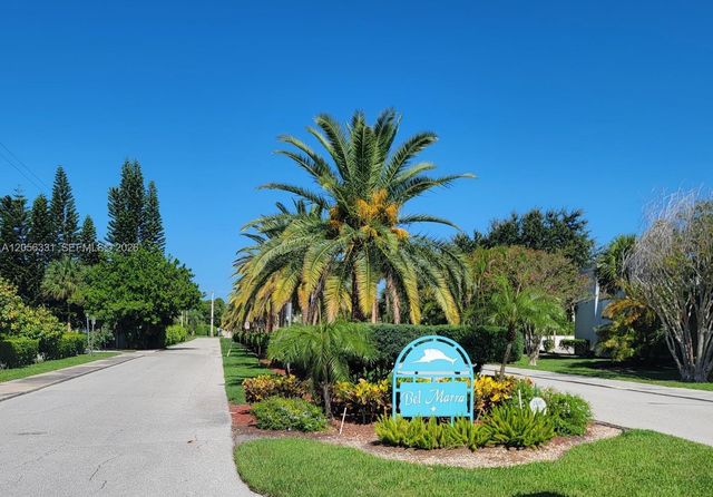 665 Enfield Street B9, Boca Raton, FL 33487