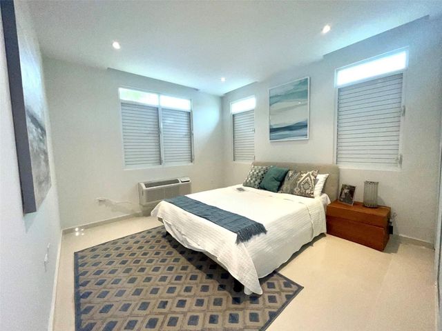 PALMAS EL MAR COND. HARBOUR LAKES 5-D PENTHOUSE, Humacao, PR 00791