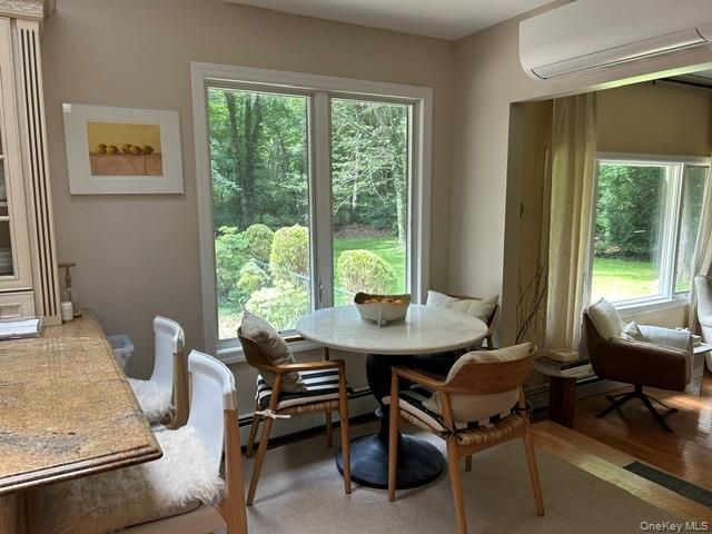 3 Fox Lane, Locust Valley, NY 11560