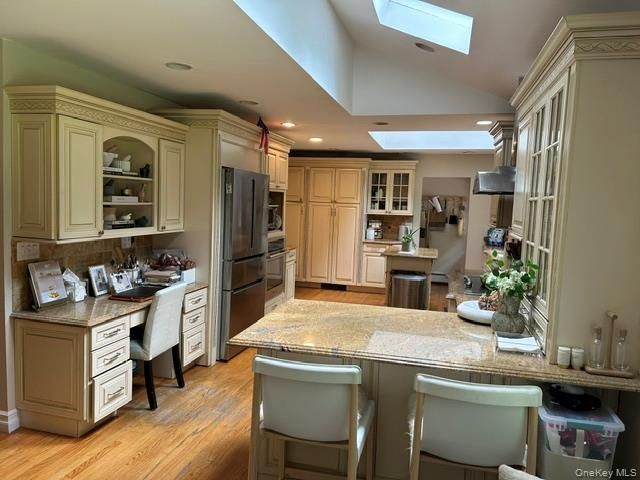 3 Fox Lane, Locust Valley, NY 11560