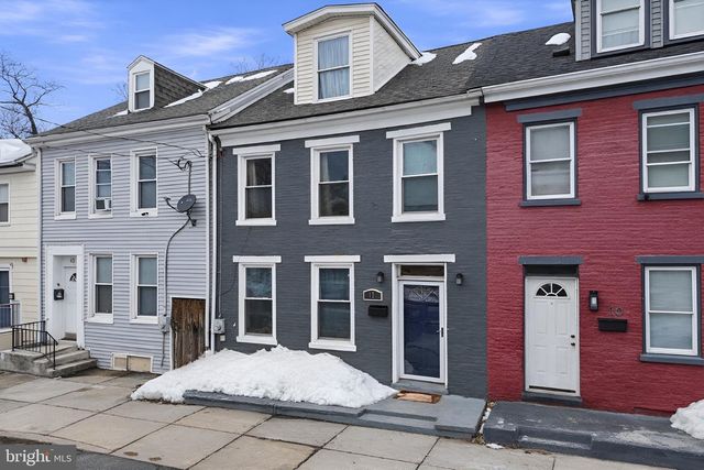 47 E SOUTH ST, York, PA 17401