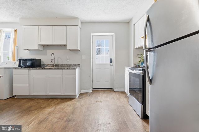 47 E SOUTH ST, York, PA 17401