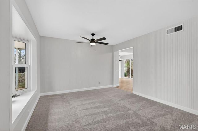 205 Brackleigh Lane, Florissant, MO 63031