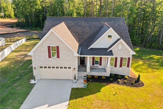 293 Vine Ridge Drive, Winston-salem, NC 27127