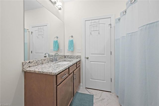 293 Vine Ridge Drive, Winston-salem, NC 27127