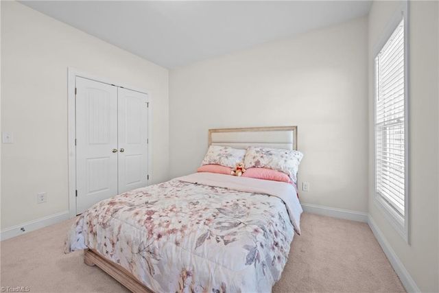 293 Vine Ridge Drive, Winston-salem, NC 27127