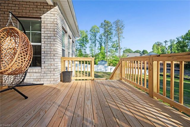 293 Vine Ridge Drive, Winston-salem, NC 27127