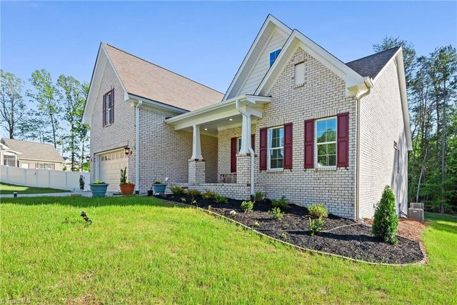 293 Vine Ridge Drive, Winston-salem, NC 27127