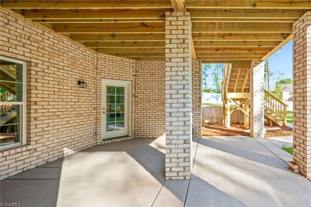 293 Vine Ridge Drive, Winston-salem, NC 27127