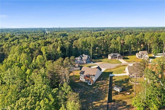 293 Vine Ridge Drive, Winston-salem, NC 27127