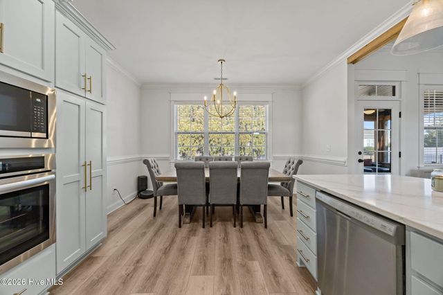 508 Southbridge Court, Winterville, NC 28590