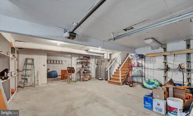 72 FOREST DR, Lake Harmony, PA 18624