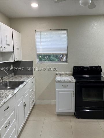 2306 NW 13th St, Fort Lauderdale, FL 33311
