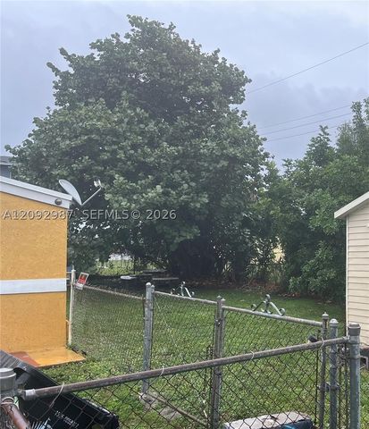 2306 NW 13th St, Fort Lauderdale, FL 33311