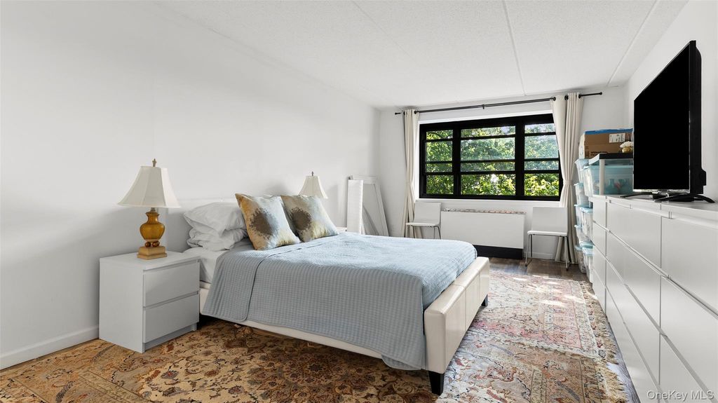 1376 Midland Avenue 404, Bronxville, NY 10708 — photo 4
