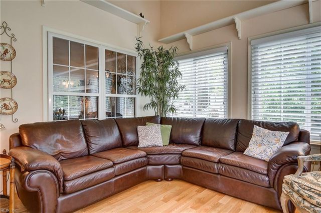 132 South ST, Moyock, NC 27958