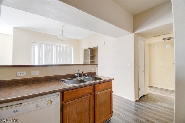 7255 West Sunset Road 1077, Las Vegas, NV 89113