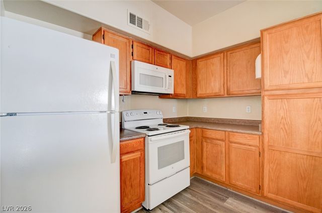 7255 West Sunset Road 1077, Las Vegas, NV 89113