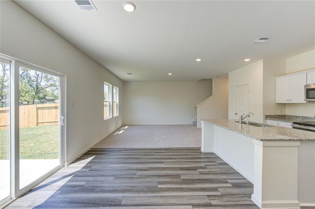 10207 Purple Daphne Lane, Houston, TX 77016
