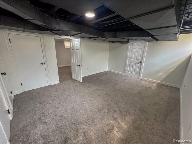 18603 Roselawn Street, Detroit, MI 48221