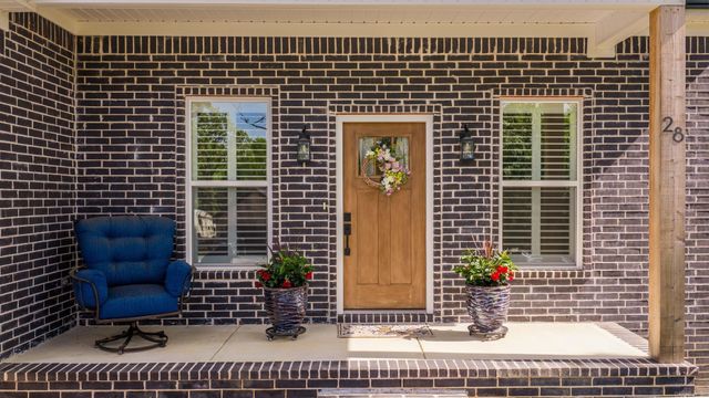 28 Sky Eagle Drive, Greenbrier, AR 72058