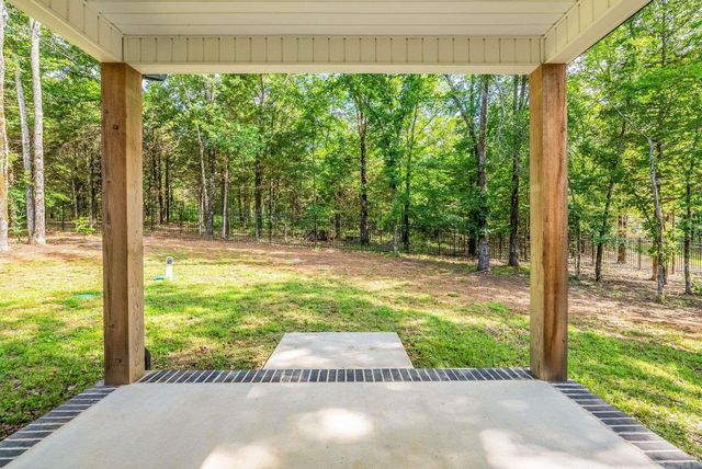 28 Sky Eagle Drive, Greenbrier, AR 72058