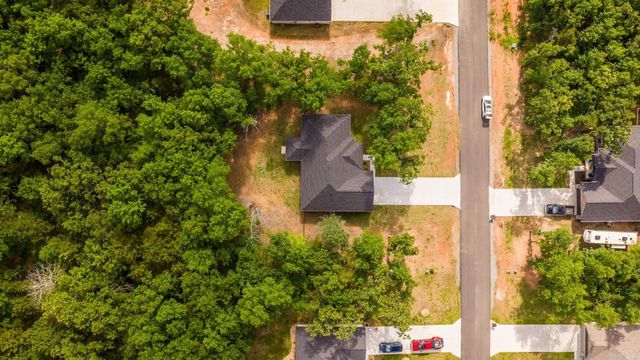 28 Sky Eagle Drive, Greenbrier, AR 72058