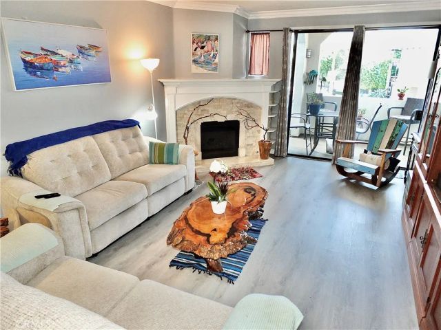 4717 E 4th, Long Beach, CA 90814