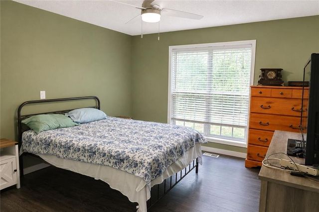 2033 Carson Segars Road, Maysville, GA 30558