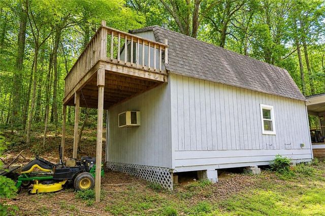 2033 Carson Segars Road, Maysville, GA 30558