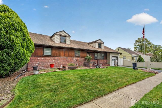 14 Chase Avenue, Avenel, NJ 07001