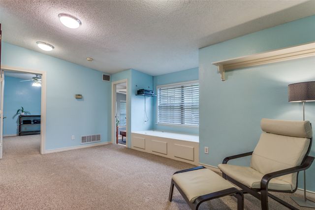 9714 Windsor Circle, Fort Worth, TX 76140