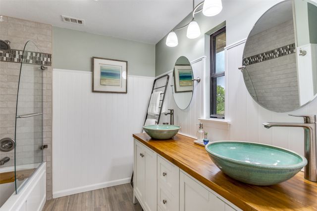 9714 Windsor Circle, Fort Worth, TX 76140